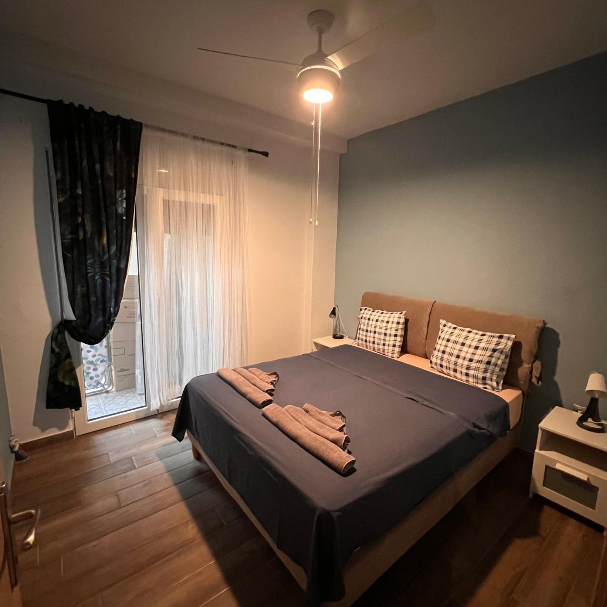 Sea Side Apartment Alexandroupoli Bagian luar foto